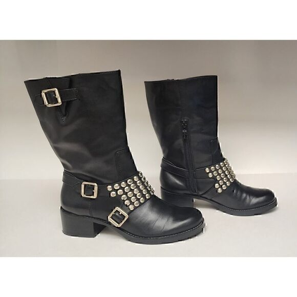 BCBGeneration BC-Halen Black Leather Studded Buckle Boots

7B/37 - Picture 3 of 14
